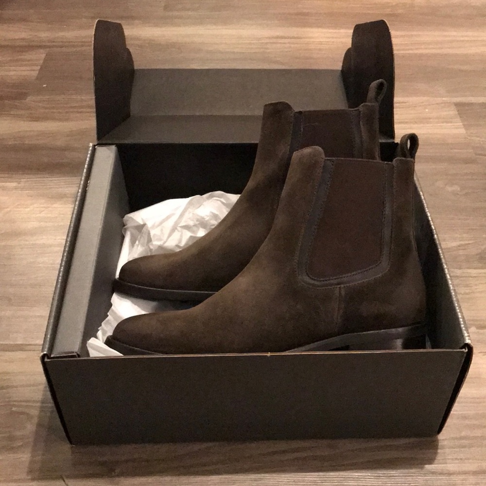 NEW Thursday Chelsea Boots